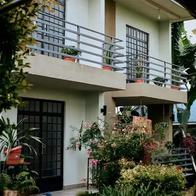 Mama Ket Homes Apartment