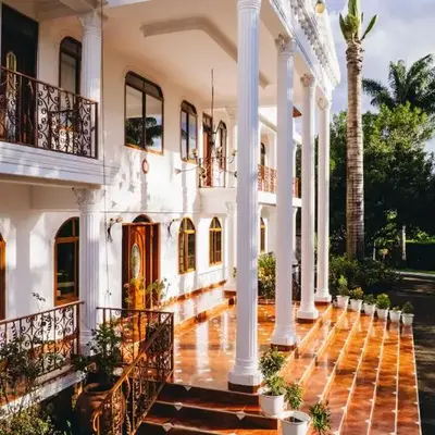 Naibor Villa